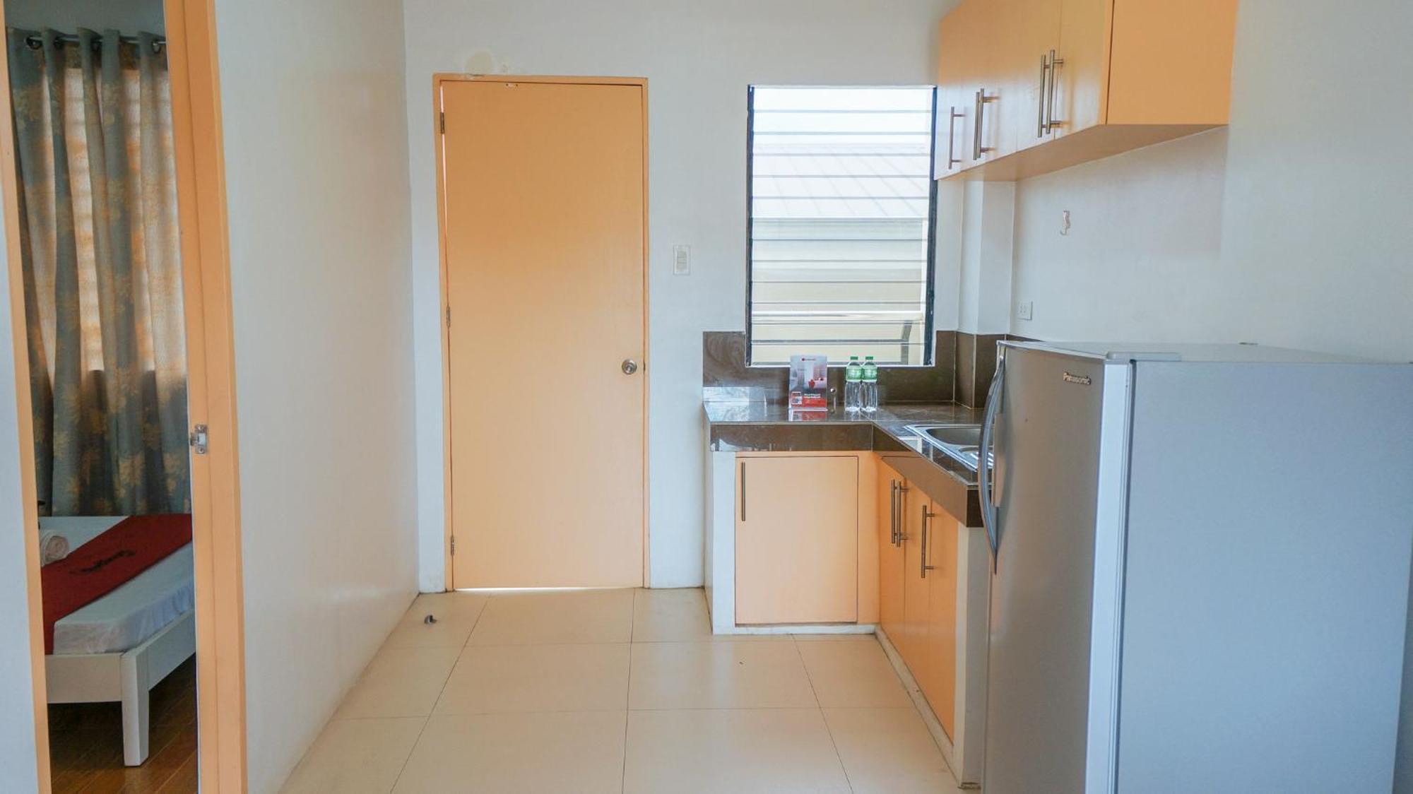 Reddoorz Plus Near Talisay Town Center Dış mekan fotoğraf